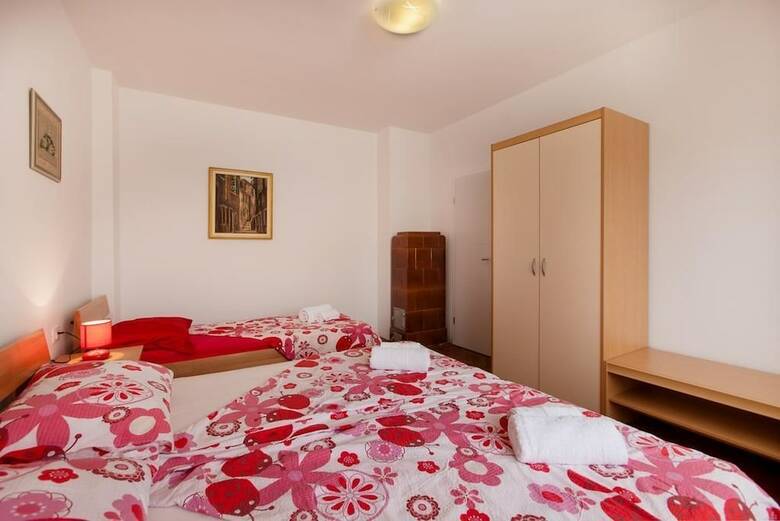 Split Apartments With Hotel Service