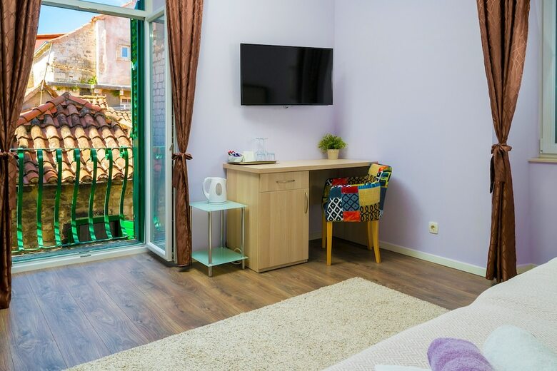 Hotel L U X E Split Luxury Rooms