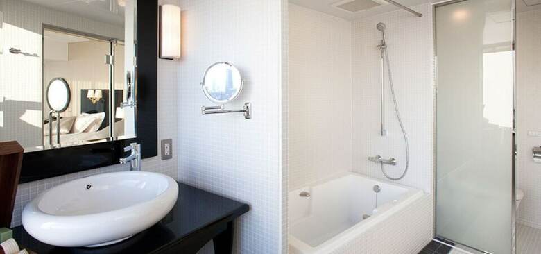 Hotel Harmonie Embrassee Osaka
