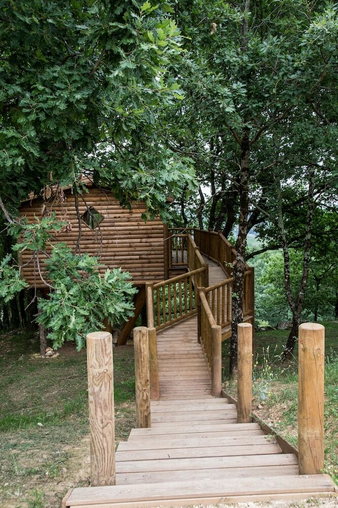 Cabane - Loges De Carlat