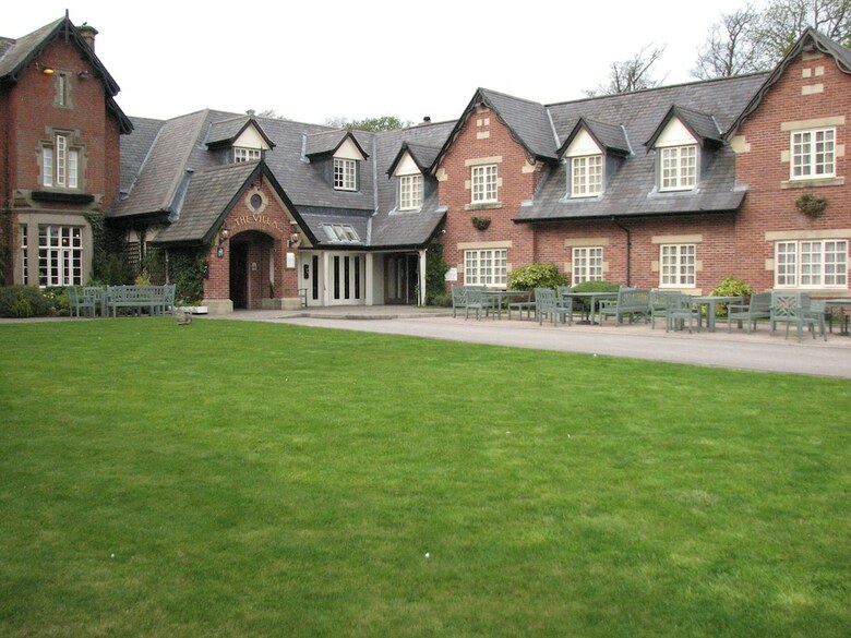 Hotel The Villa Wrea Green