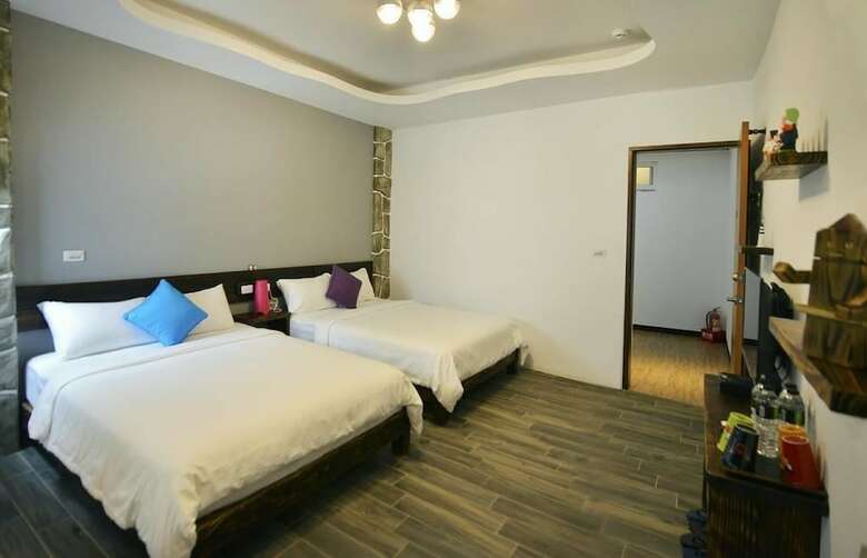 Hotel And B&B