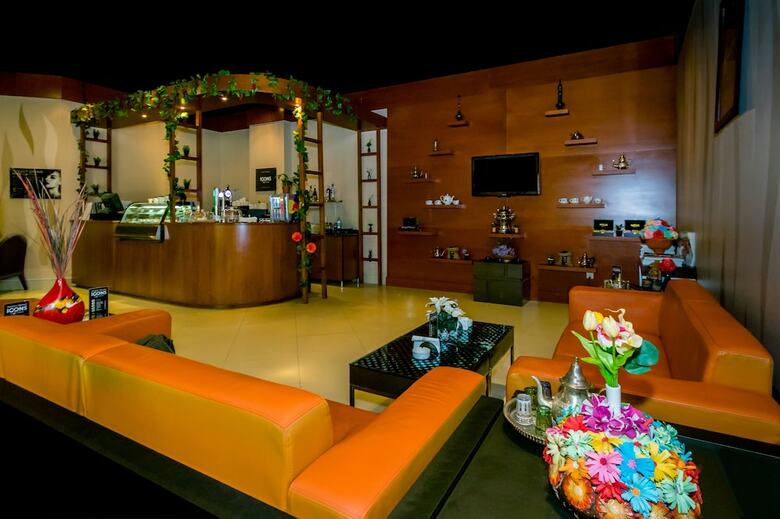 Bm Acacia Hotel And Apartments