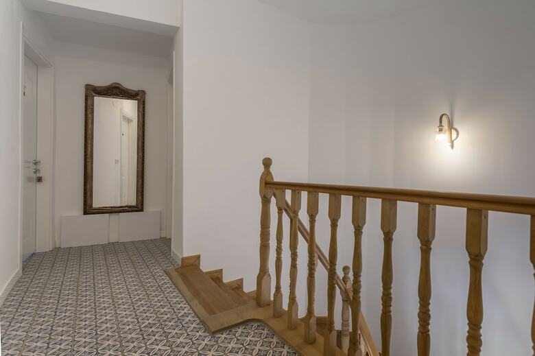 Troas Ada Hotel