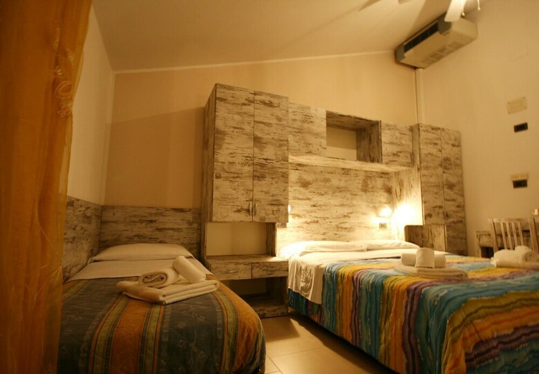 Hotel Oasi Del Mare