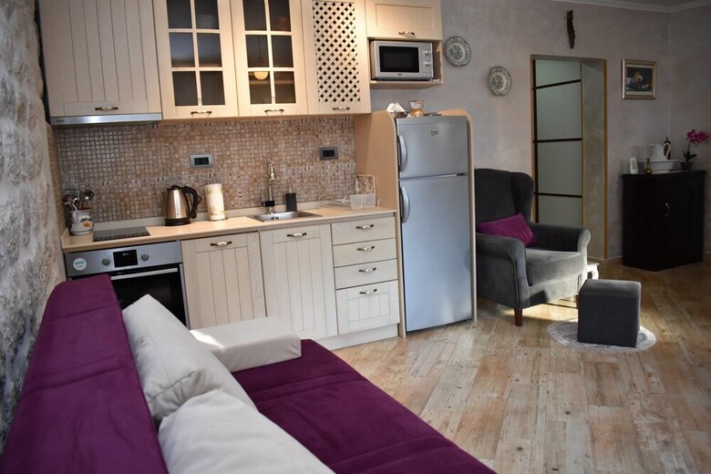 Apartments Konoba 224