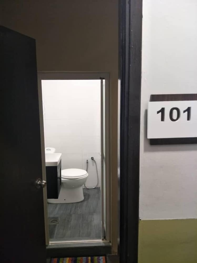 S Avenue Hotel