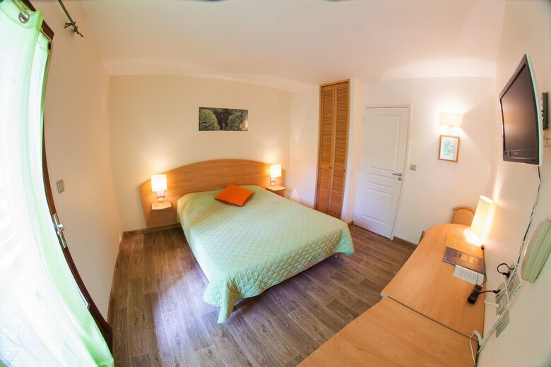 Hotel L'h�tel Lac Des Graves
