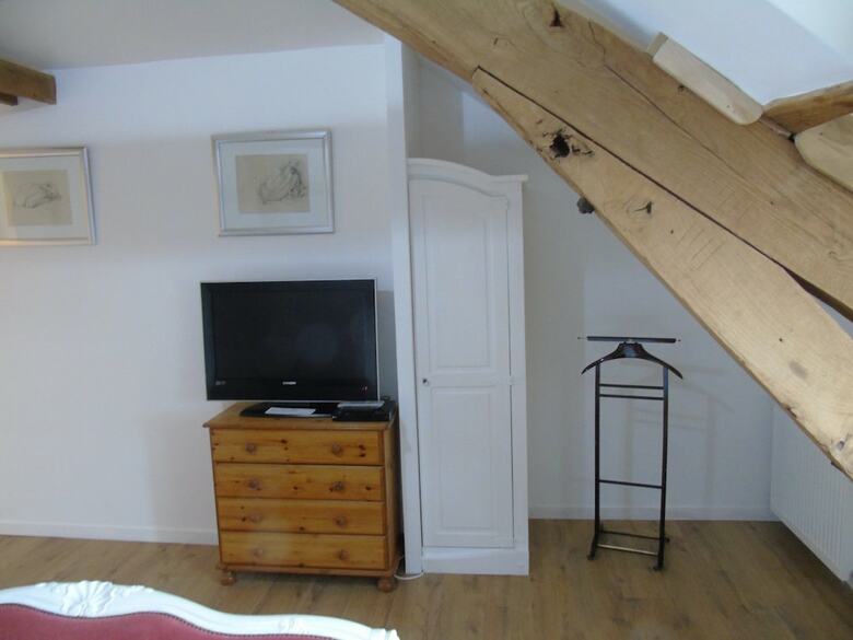 Bed & Breakfast Puy Larousse Farmhouse