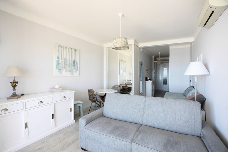R�sidence Imp�rial Apartment By Weekome