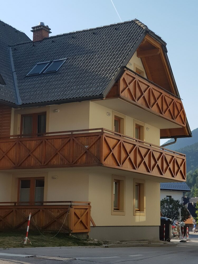 Arnika Apartment