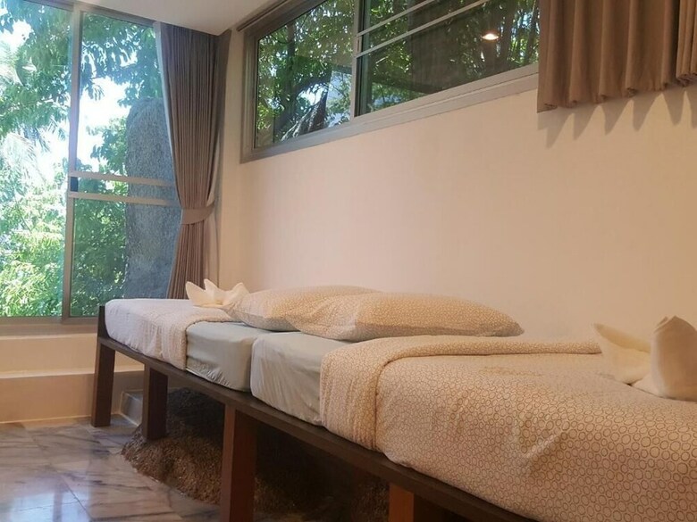 Hostal The Rock Samui - Hostel