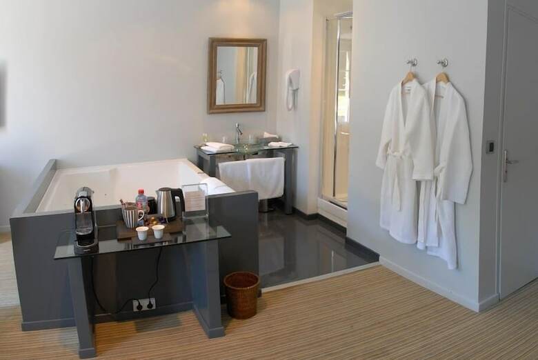 Hotel Domaine de Joinville & Spa