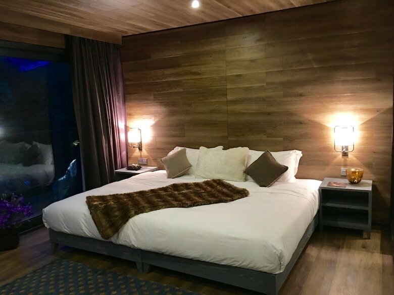 Hotel Songtsam Tacheng Lodge