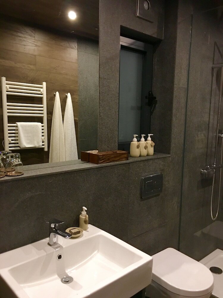 Hotel Songtsam Tacheng Lodge