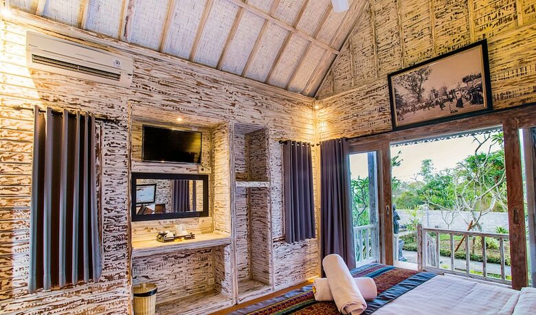Hotel 221 Garden Cottages