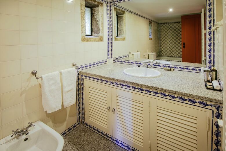 Hotel Quinta Da Bou�a D'arques - Guest House