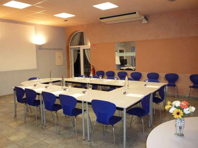 Hotel H�tel D'occitanie