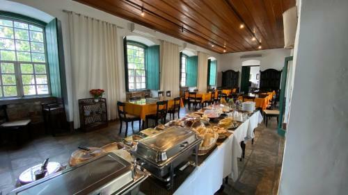Hostal Pousada Convento Do Carmo
