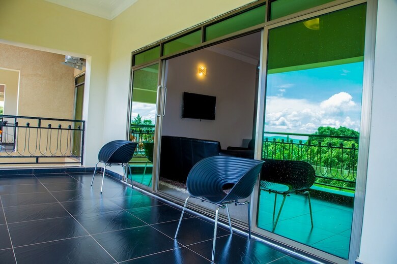 Hotel Lake Point Villa