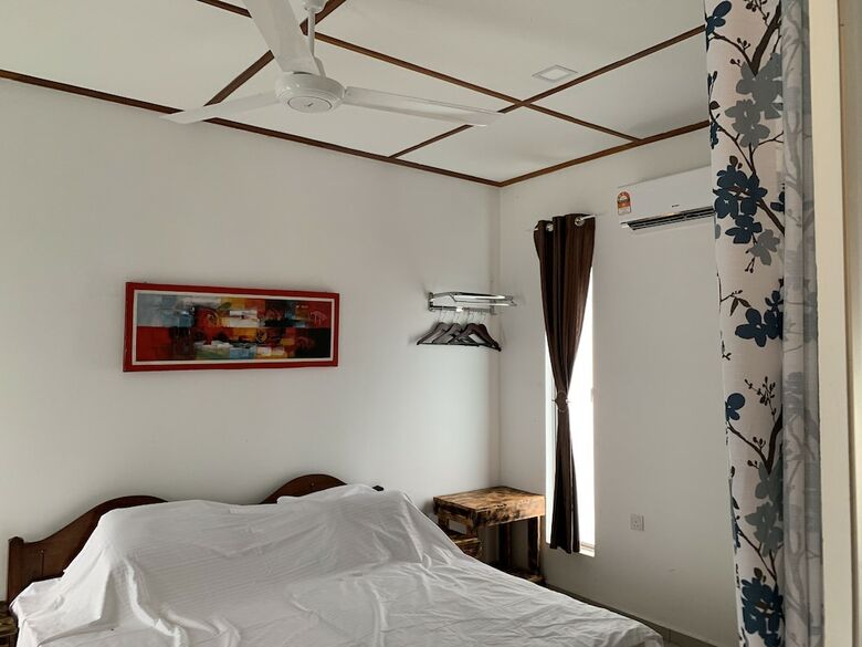 Hotel Hujung Kampung