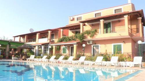 Melissa Apartments