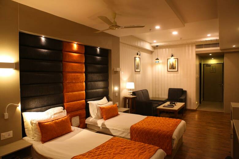 Hotel The Aananda Imperial