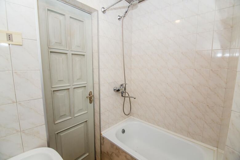 Bed & Breakfast Anbani Hotel City Center