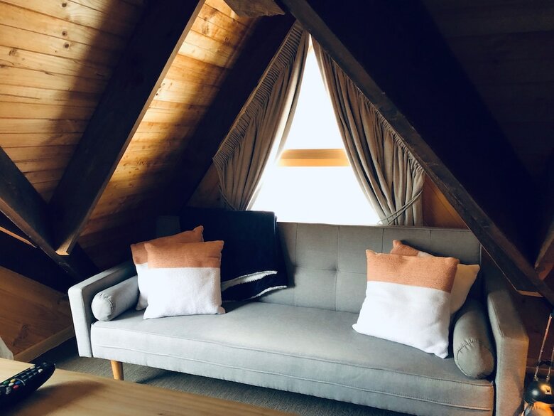 Mud Brick Cottage Cobungra