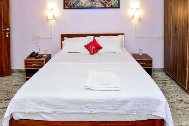 Bed & Breakfast Laliguras Villa
