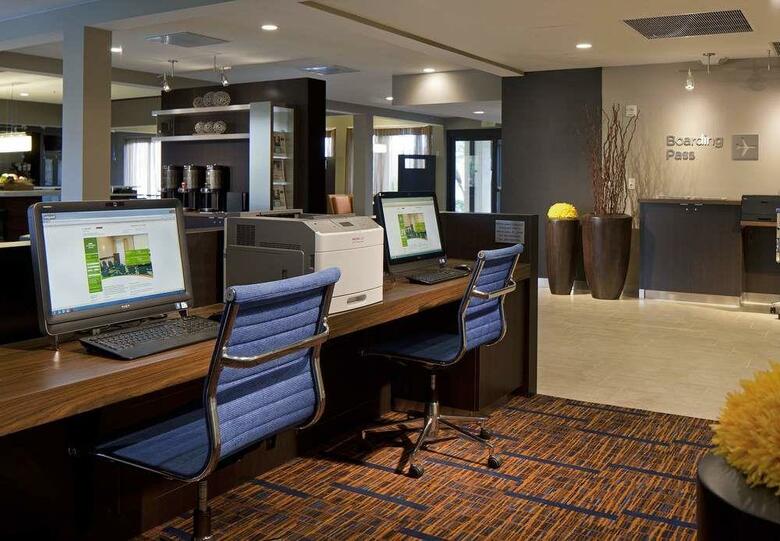 Hotel Courtyard Miami Lakes By Marriott