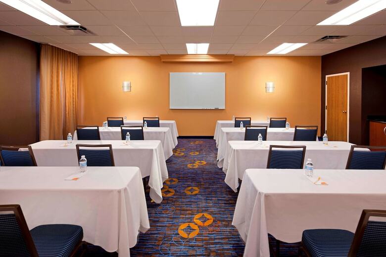 Hotel Courtyard Miami Lakes By Marriott