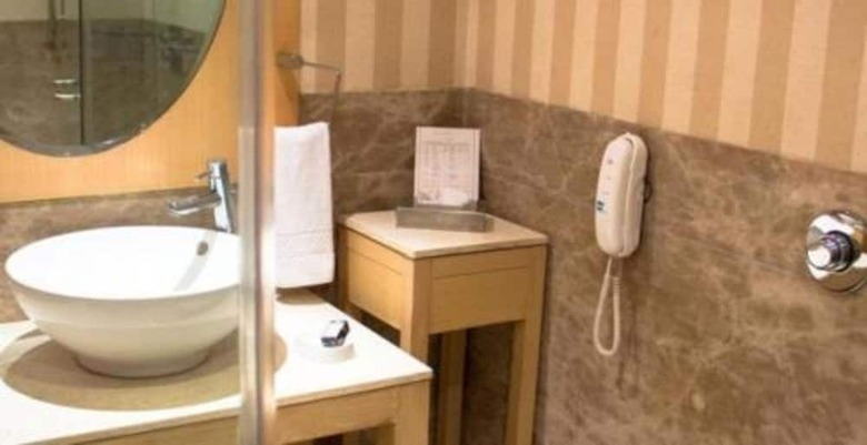 Katriya Hotel & Towers