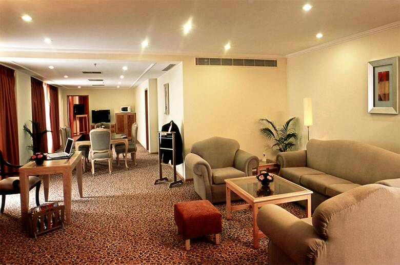 Katriya Hotel & Towers