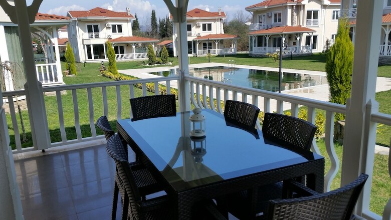 Villa Palace Kirkpinar