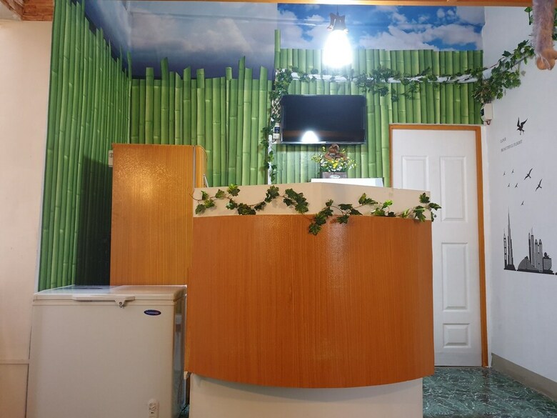 Gardenpod Hostel + Caf�