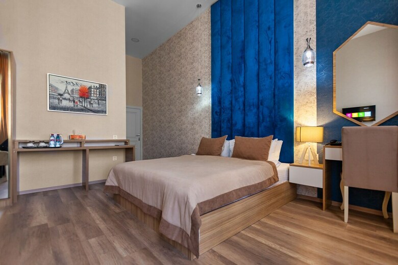 Baku Palace Hotel