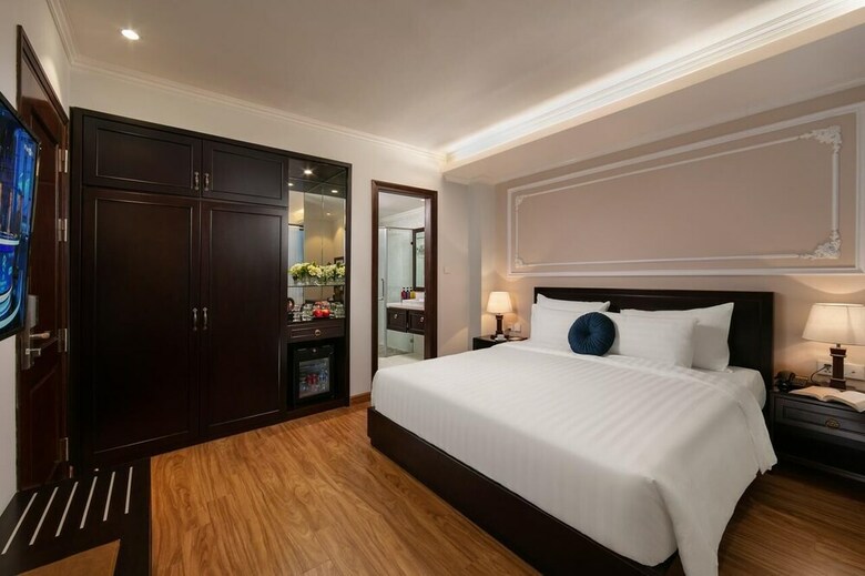 Indochina Airport Hotel