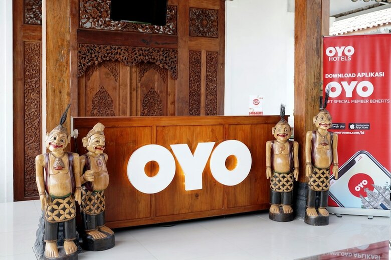 Hotel Oyo 749 Omah Putih