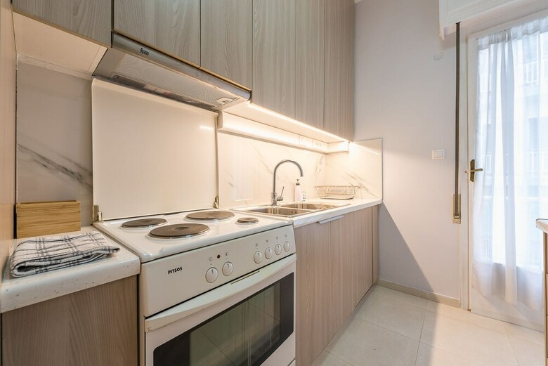 Elegant Koukaki Apartment