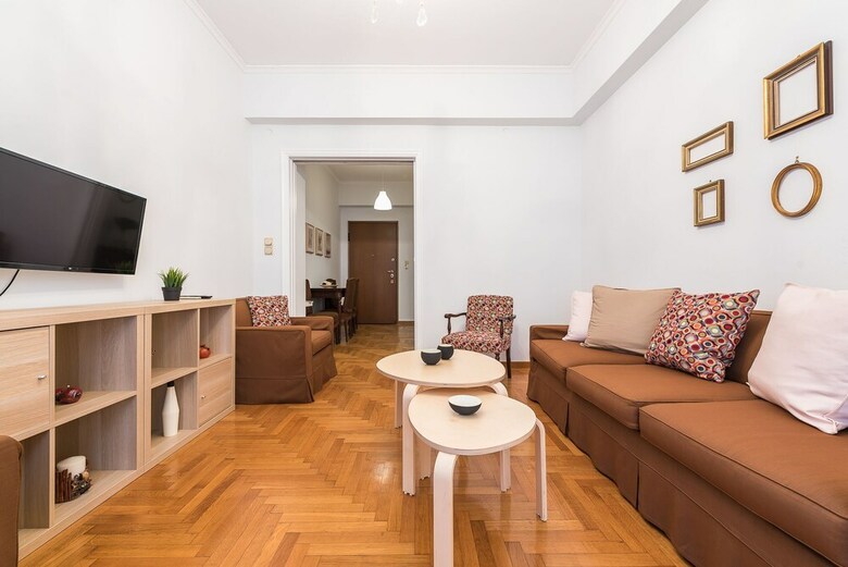 Elegant Koukaki Apartment
