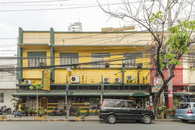 Hotel Aussie Slouch Hat Inn And Pub
