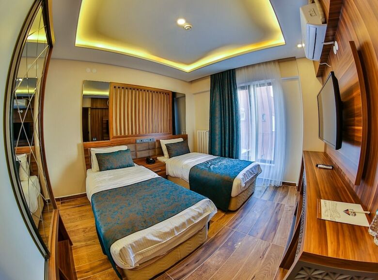 Diamond Liman Hotel