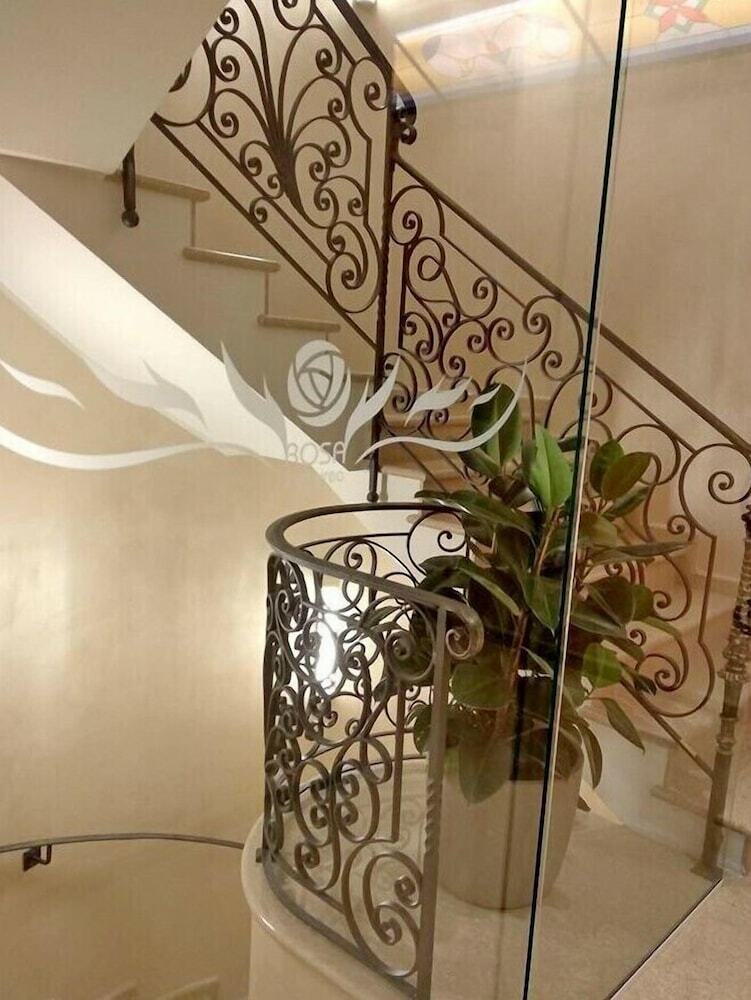 Hotel Rosa Purpurea