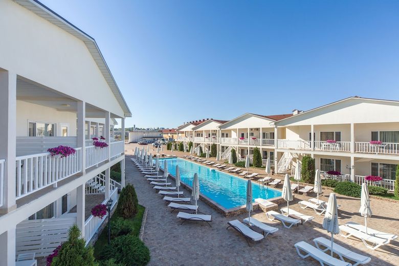 Goodzone Club Hotel Zatoka