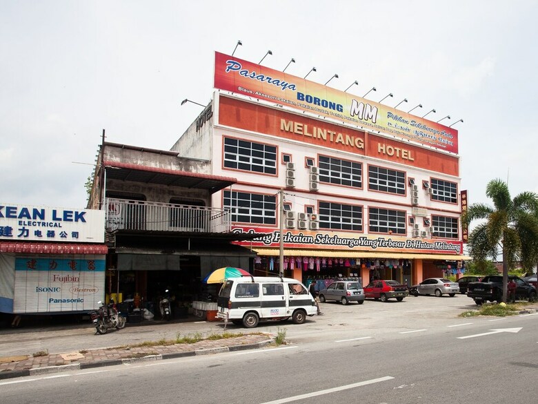 Oyo 1038 Melintang Hotel