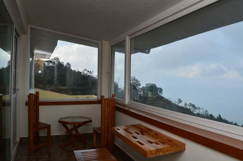 Hotel Paradise Peak Cottage