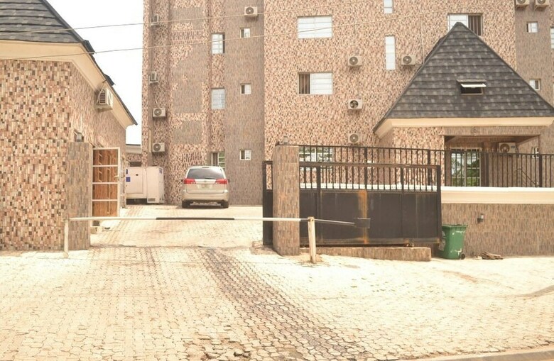 Rodze Hotel & Suites