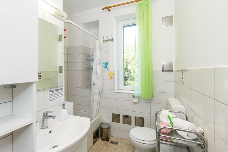 Green Forest Apartment
