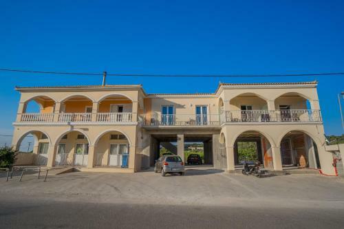 Katsaros Deluxe Apartments